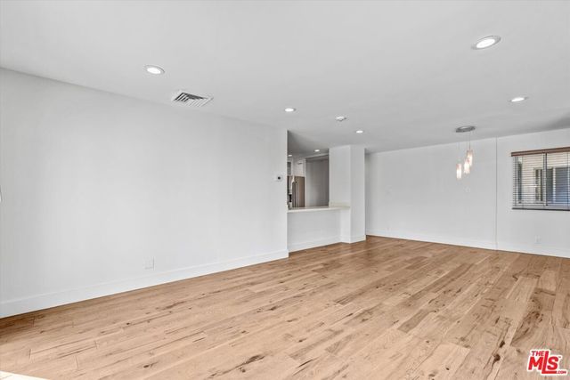 101 California Avenue 206, Santa Monica, CA 90403