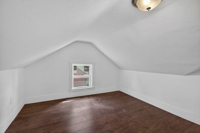 12 Crown St., Worcester, MA 01609
