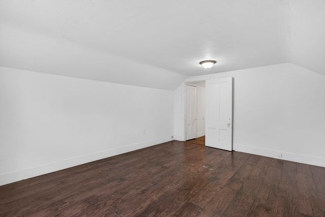12 Crown St., Worcester, MA 01609