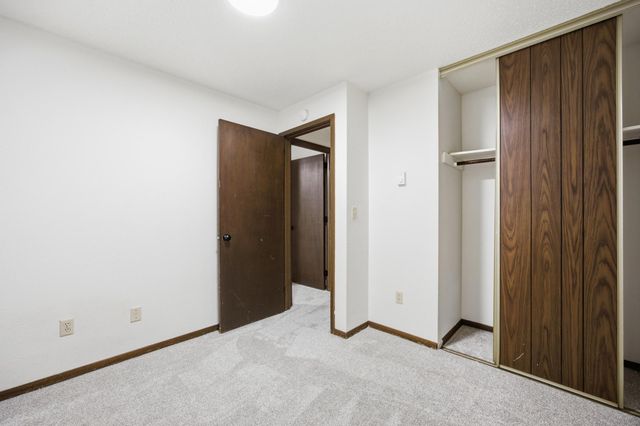 910-912 32nd Street N, Fargo, ND 58102