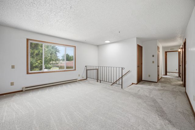 910-912 32nd Street N, Fargo, ND 58102
