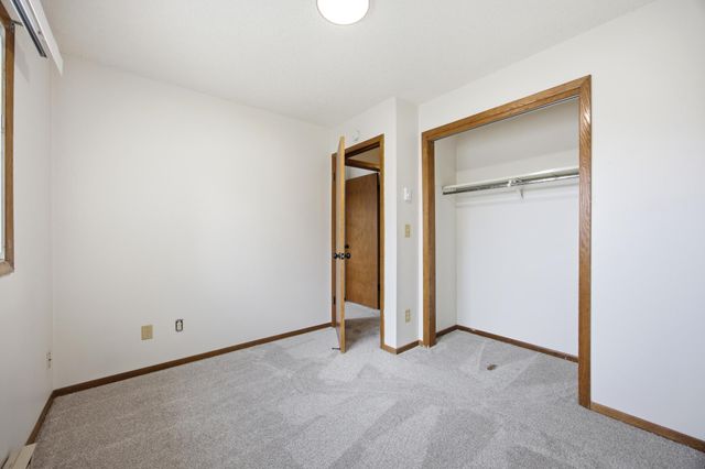 910-912 32nd Street N, Fargo, ND 58102