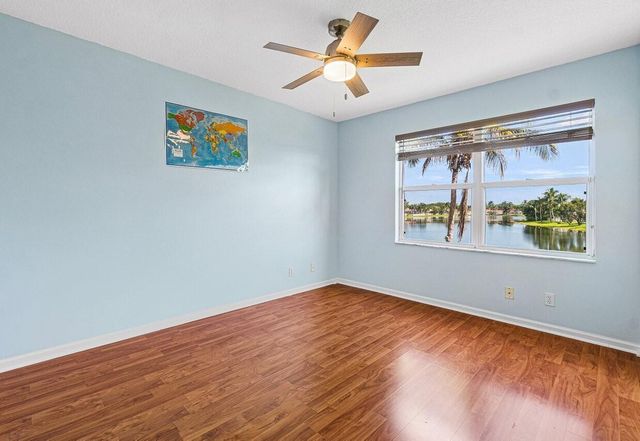 7835 Springfield Lake Drive, Lake Worth, FL 33467