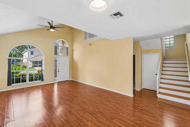 7835 Springfield Lake Drive, Lake Worth, FL 33467