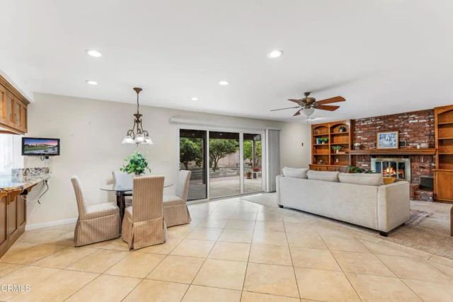 202 Faculty Street, Thousand Oaks, CA 91360