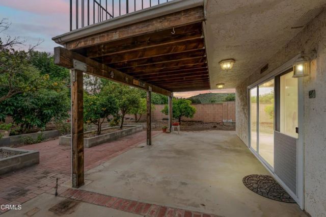 202 Faculty Street, Thousand Oaks, CA 91360