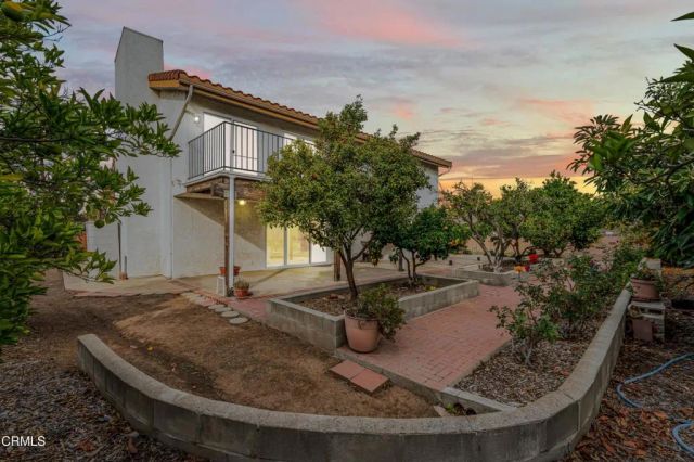 202 Faculty Street, Thousand Oaks, CA 91360