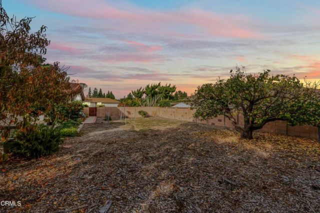 202 Faculty Street, Thousand Oaks, CA 91360