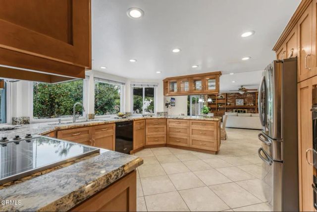 202 Faculty Street, Thousand Oaks, CA 91360