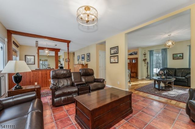 434 Charlestown Rd, Bethlehem Twp., NJ 08827