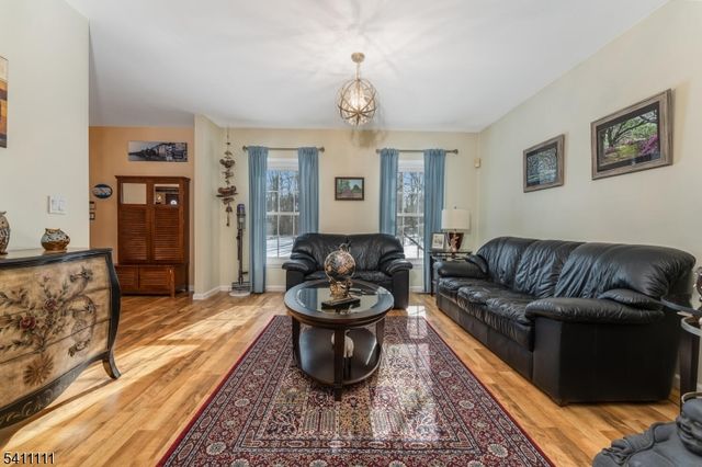 434 Charlestown Rd, Bethlehem Twp., NJ 08827