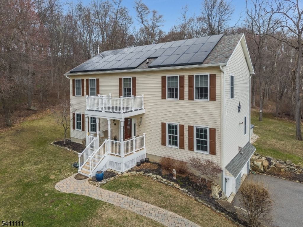 434 Charlestown Rd, Bethlehem Twp., NJ 08827