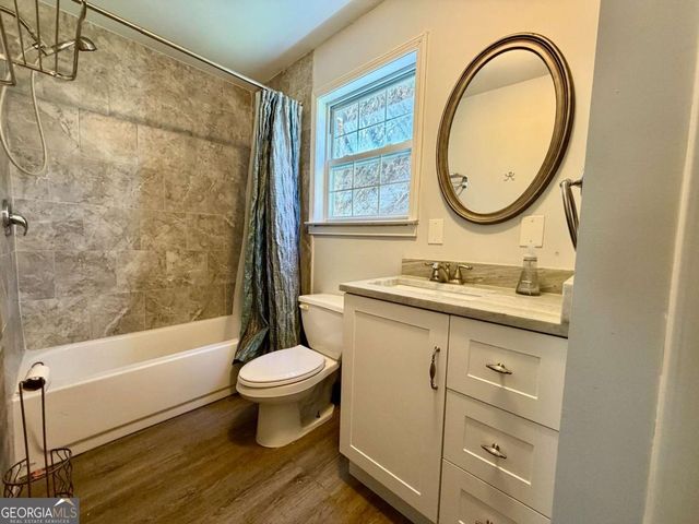 428 Lancaster Drive, Canton, GA 30114