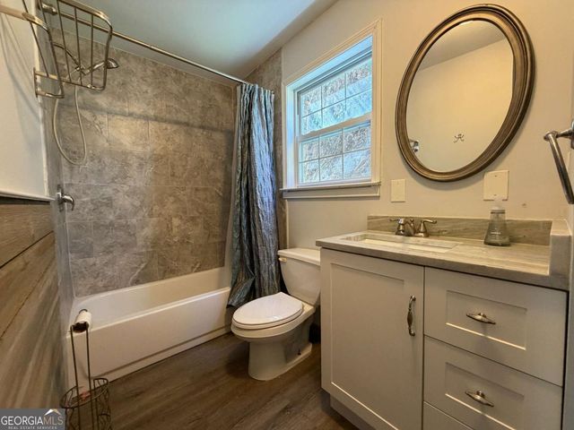 428 Lancaster Drive, Canton, GA 30114