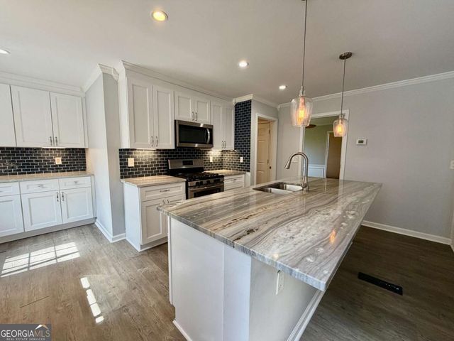 428 Lancaster Drive, Canton, GA 30114