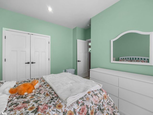 2016 Sousa Court, Spartanburg, SC 29307