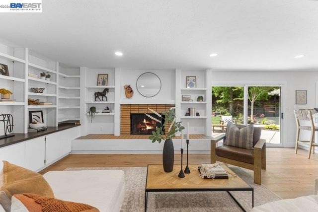 55 Mott Drive, Alamo, CA 94507