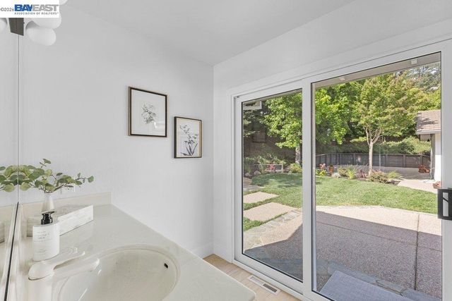 55 Mott Drive, Alamo, CA 94507