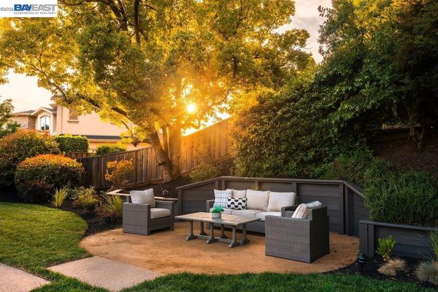 55 Mott Drive, Alamo, CA 94507