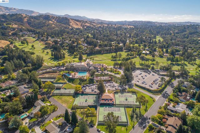 55 Mott Drive, Alamo, CA 94507