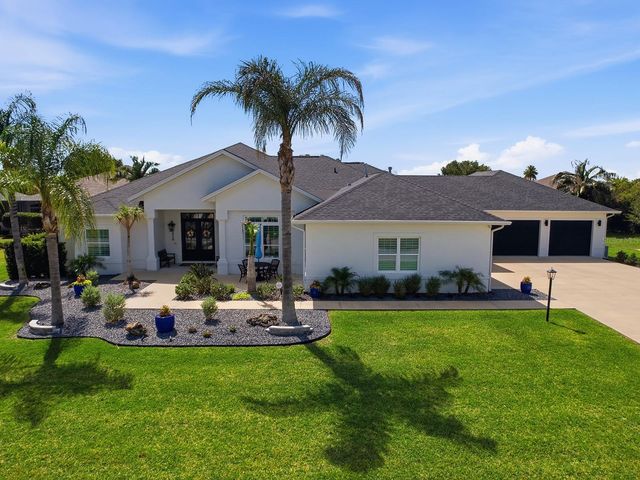 858 PINCKNEY LANE, The Villages, FL 32162