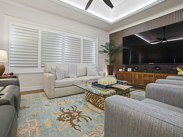 858 PINCKNEY LANE, The Villages, FL 32162