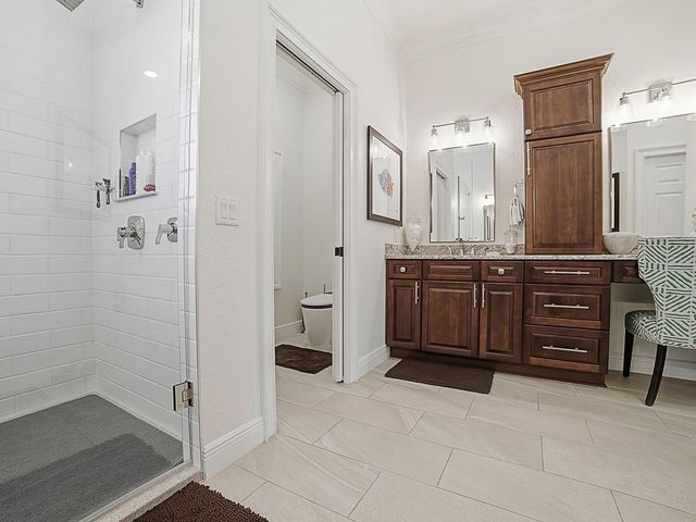 858 PINCKNEY LANE, The Villages, FL 32162