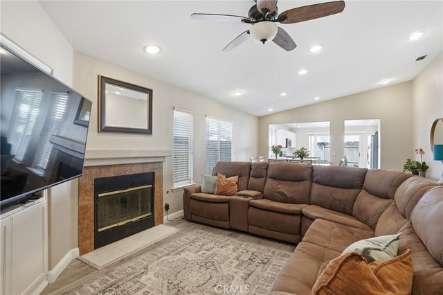 1827 Duke, Santa Maria, CA 93454