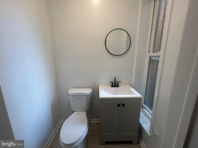 1516 N MOUNT ST, Baltimore, MD 21217
