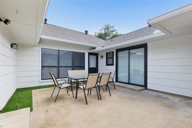 2405 Hanover Court, Rowlett, TX 75088