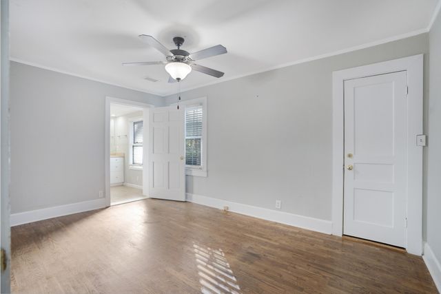 311 Edgewood St, Paris, TN 38242