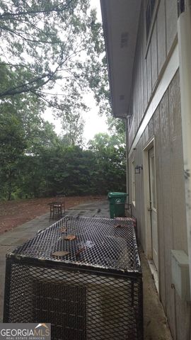 5251 Greenpoint Drive, Stone Mountain, GA 30088