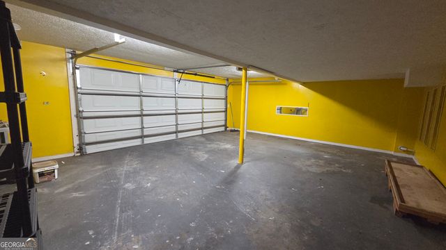 5251 Greenpoint Drive, Stone Mountain, GA 30088