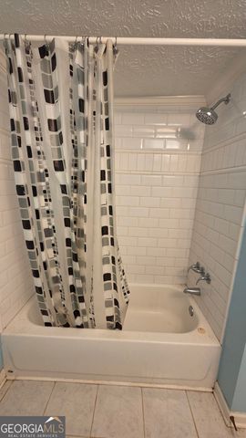 5251 Greenpoint Drive, Stone Mountain, GA 30088