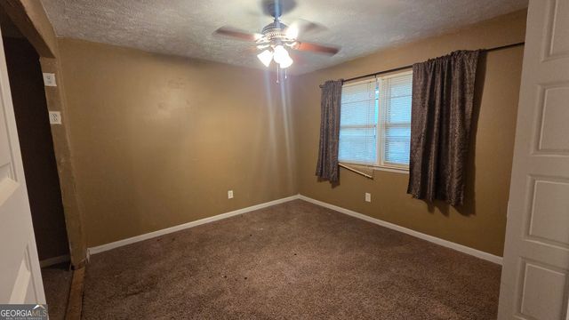 5251 Greenpoint Drive, Stone Mountain, GA 30088