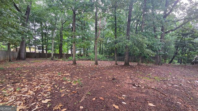 5251 Greenpoint Drive, Stone Mountain, GA 30088