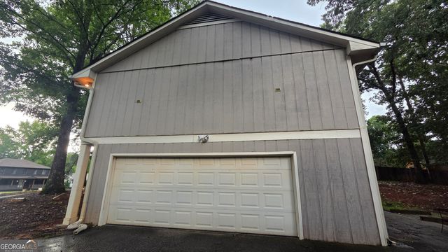 5251 Greenpoint Drive, Stone Mountain, GA 30088