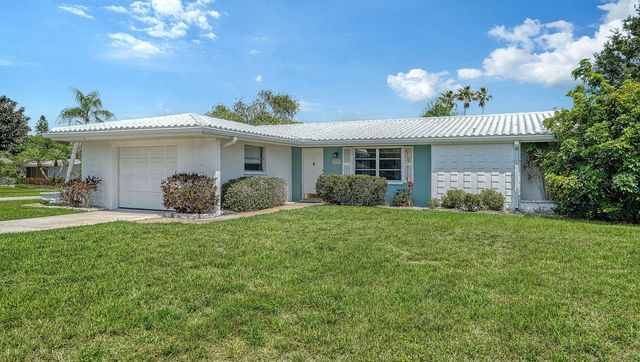 2822 SAFE HARBOR CIRCLE, Sarasota, FL 34231