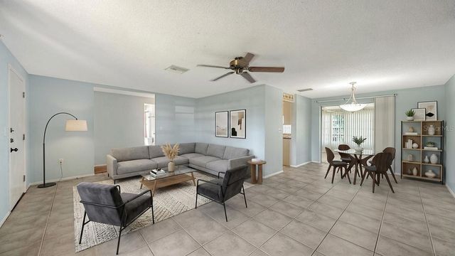 2822 SAFE HARBOR CIRCLE, Sarasota, FL 34231