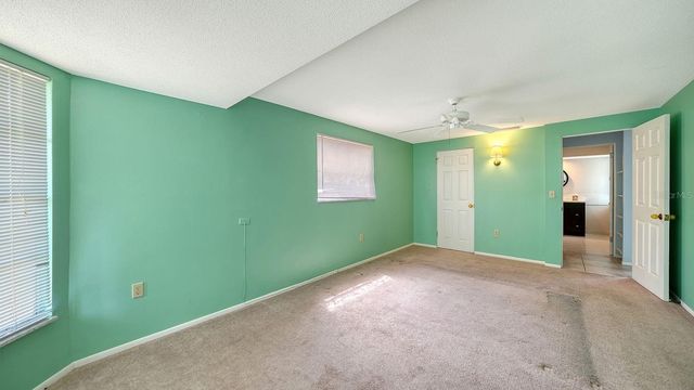 2822 SAFE HARBOR CIRCLE, Sarasota, FL 34231