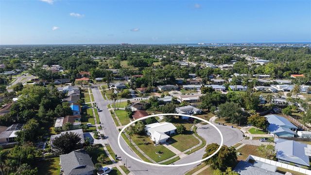 2822 SAFE HARBOR CIRCLE, Sarasota, FL 34231
