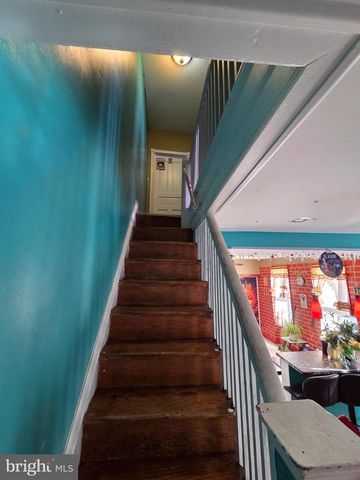 2069 MARGARET ST, Philadelphia, PA 19124