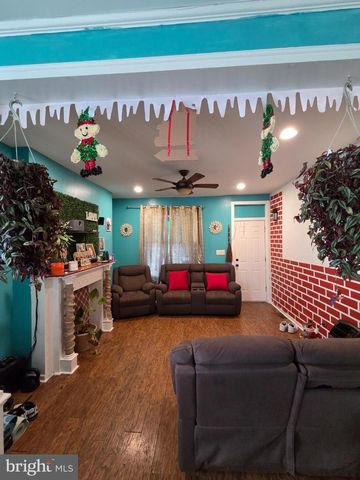 2069 MARGARET ST, Philadelphia, PA 19124