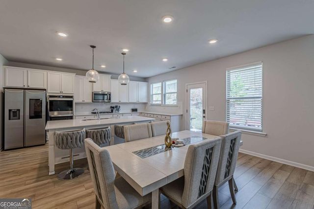 4876 Elm Leaf Drive SW, Atlanta, GA 30331