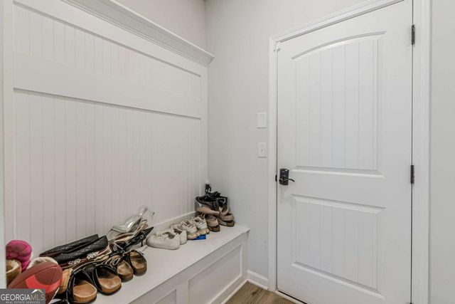 4876 Elm Leaf Drive SW, Atlanta, GA 30331