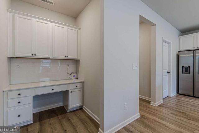 4876 Elm Leaf Drive SW, Atlanta, GA 30331