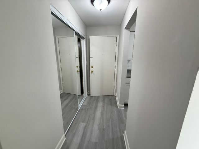 7300 W North Avenue 2J, Elmwood Park, IL 60707