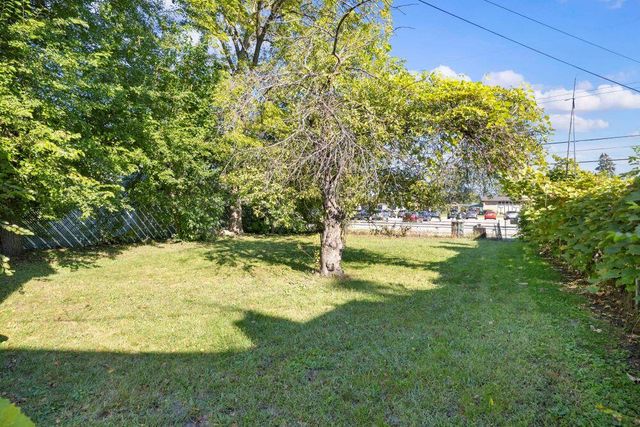 1241 172nd Street, Hammond, IN 46324