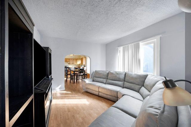 1241 172nd Street, Hammond, IN 46324