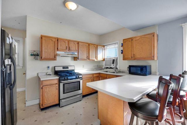 1241 172nd Street, Hammond, IN 46324